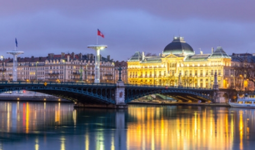 對(duì)外經(jīng)貿(mào)大學(xué)-法國(guó)巴黎第一大學(xué)MBA